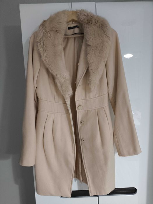 Płaszcz zimowy damski