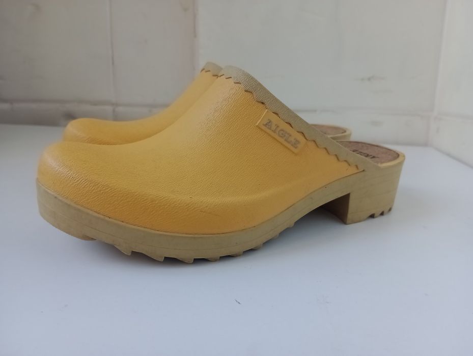 Сабо, босоніжки, шлепки Aigle 38 розмір