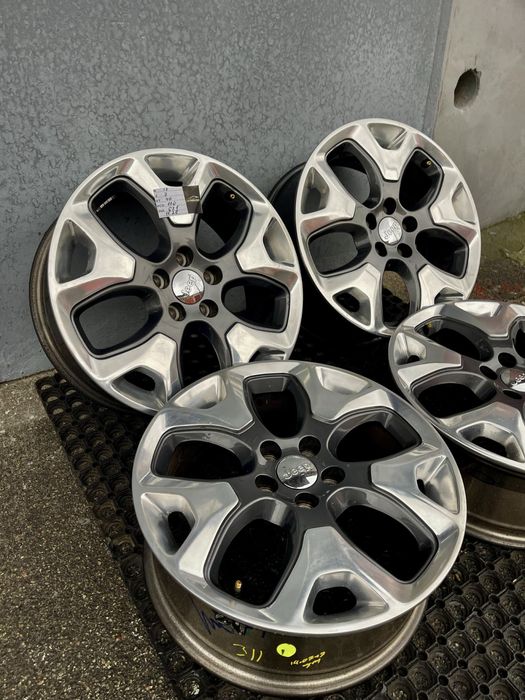 Диски 5/110 r18 Jeep