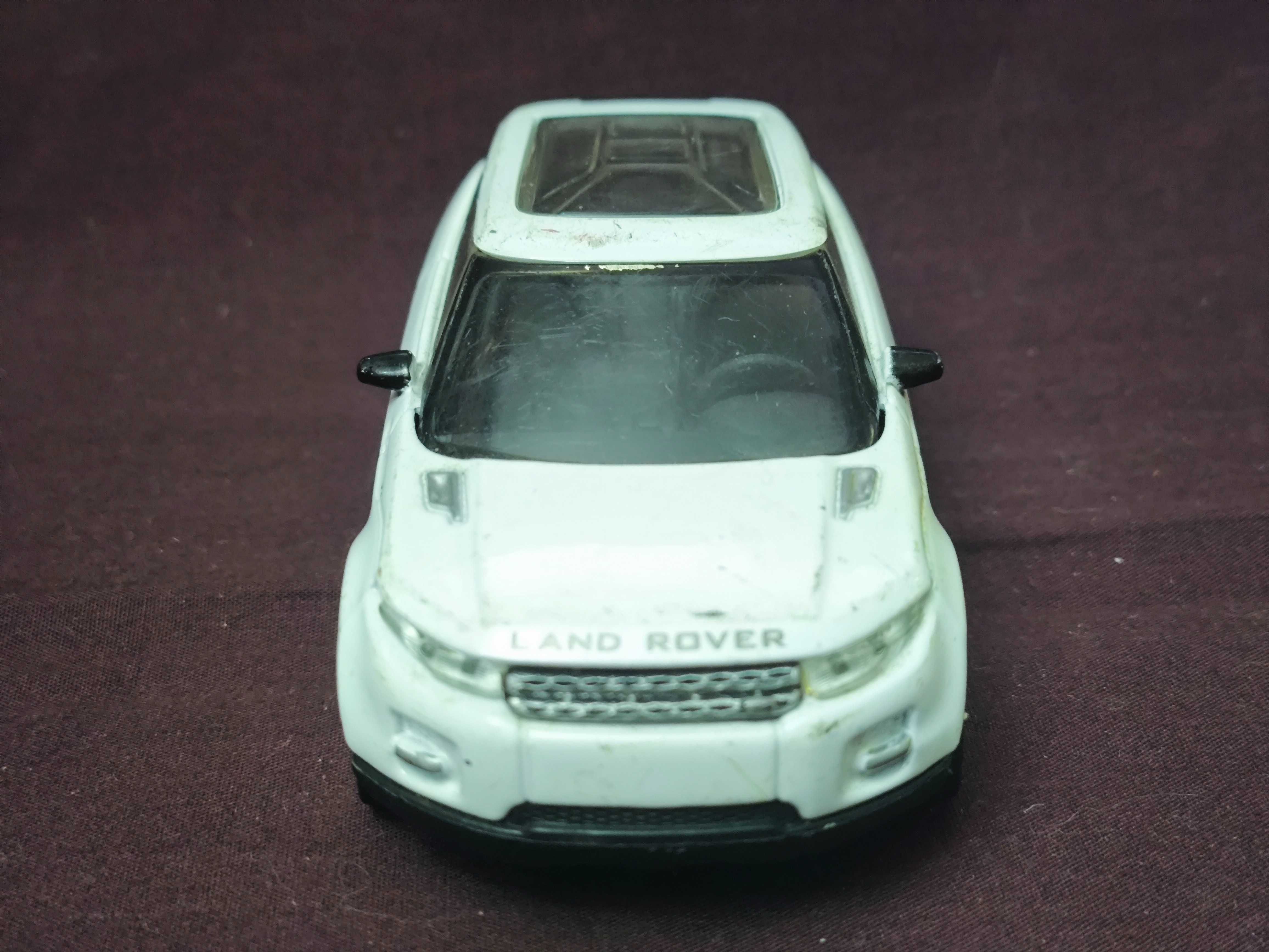 Машинка Land Rover LRX Concept 1:43 Bburago