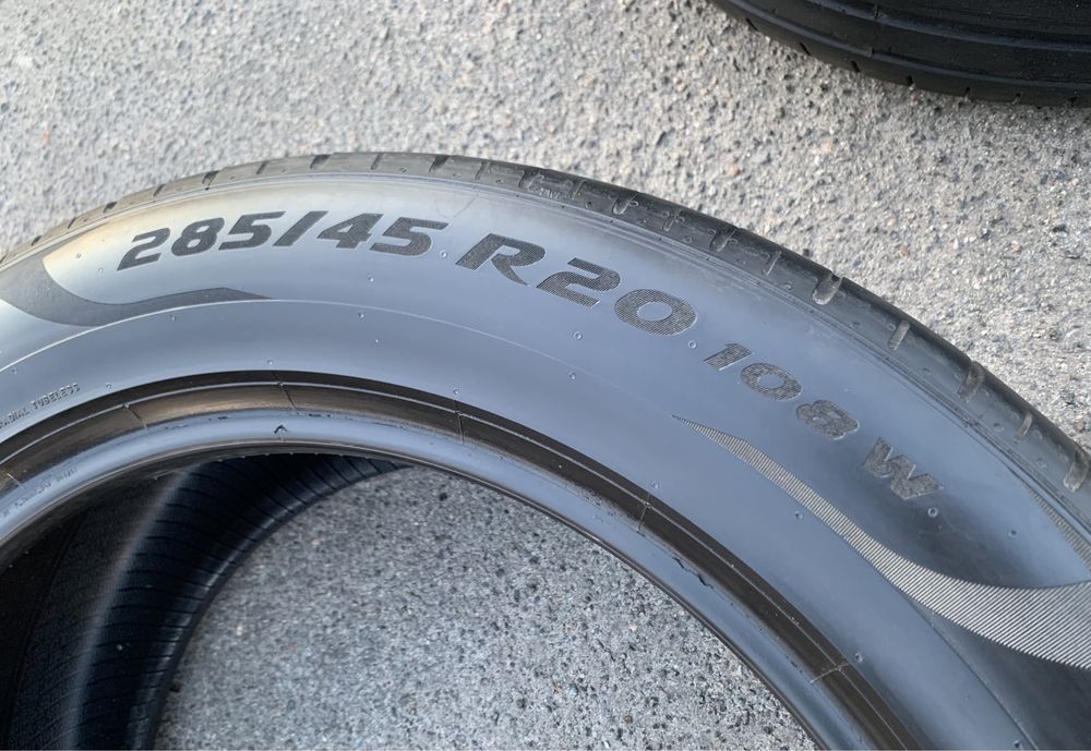 Шини Pirelli PZero PZ4 285/45 R20