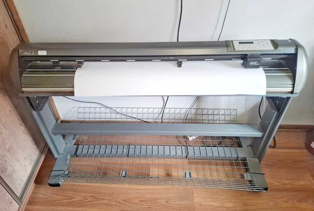 Drukarka tnący drukujący szablony GCC JAGUAR II pole robocze >1200mm