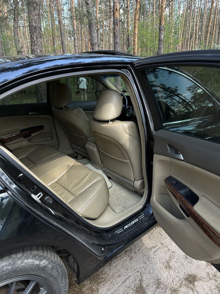 Продам авто Honda Accord 8