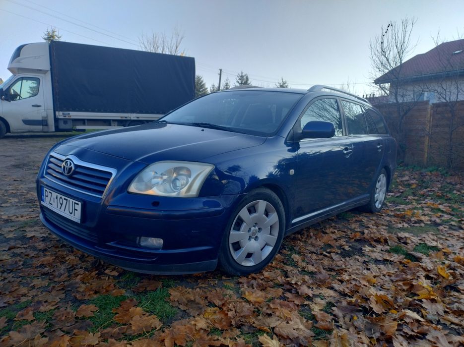 Sprzedam Toyota Avensis 1.8 benzyna zadbany stan super