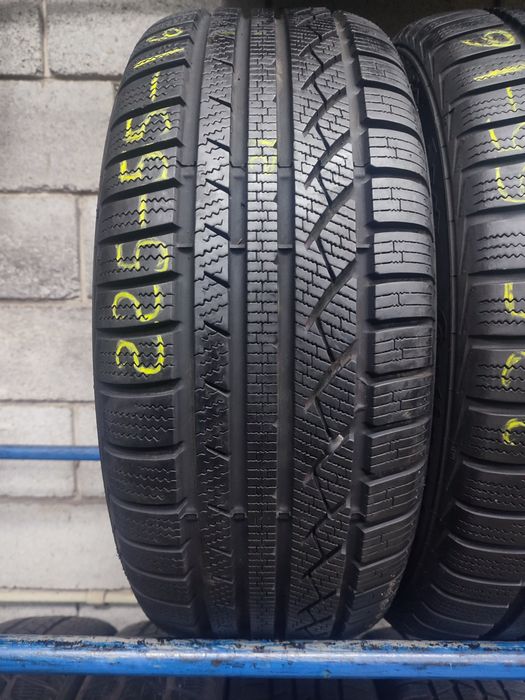 Зимові шини 225/55 R16 (95H) CONTINENTAL