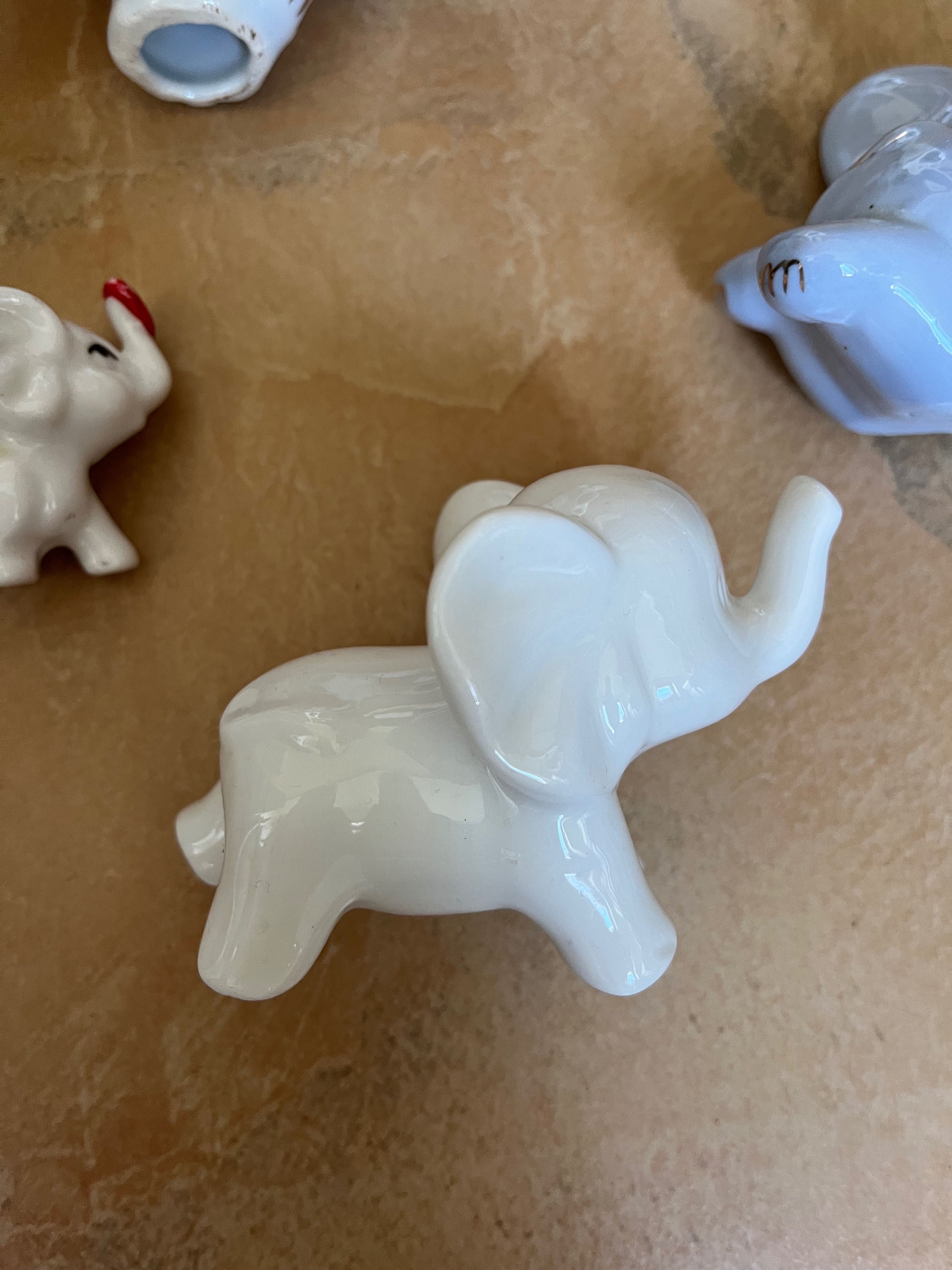 Niemieckie figurki porcelanowe słoni