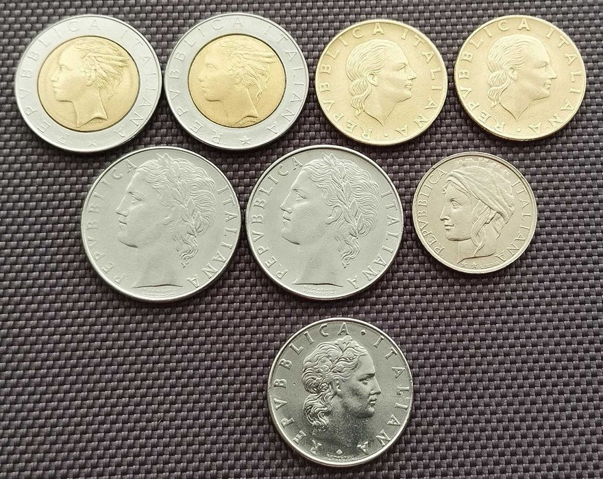 Колекція 8 монет Італії