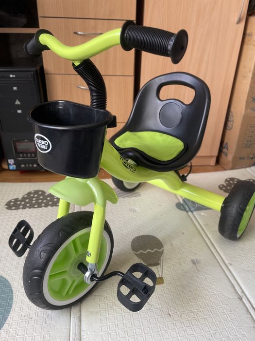 Триколісний велосипед