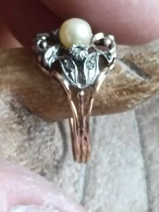 Anel Antigo Ouro Amarelo e Branco c/ Pérola e Zircões