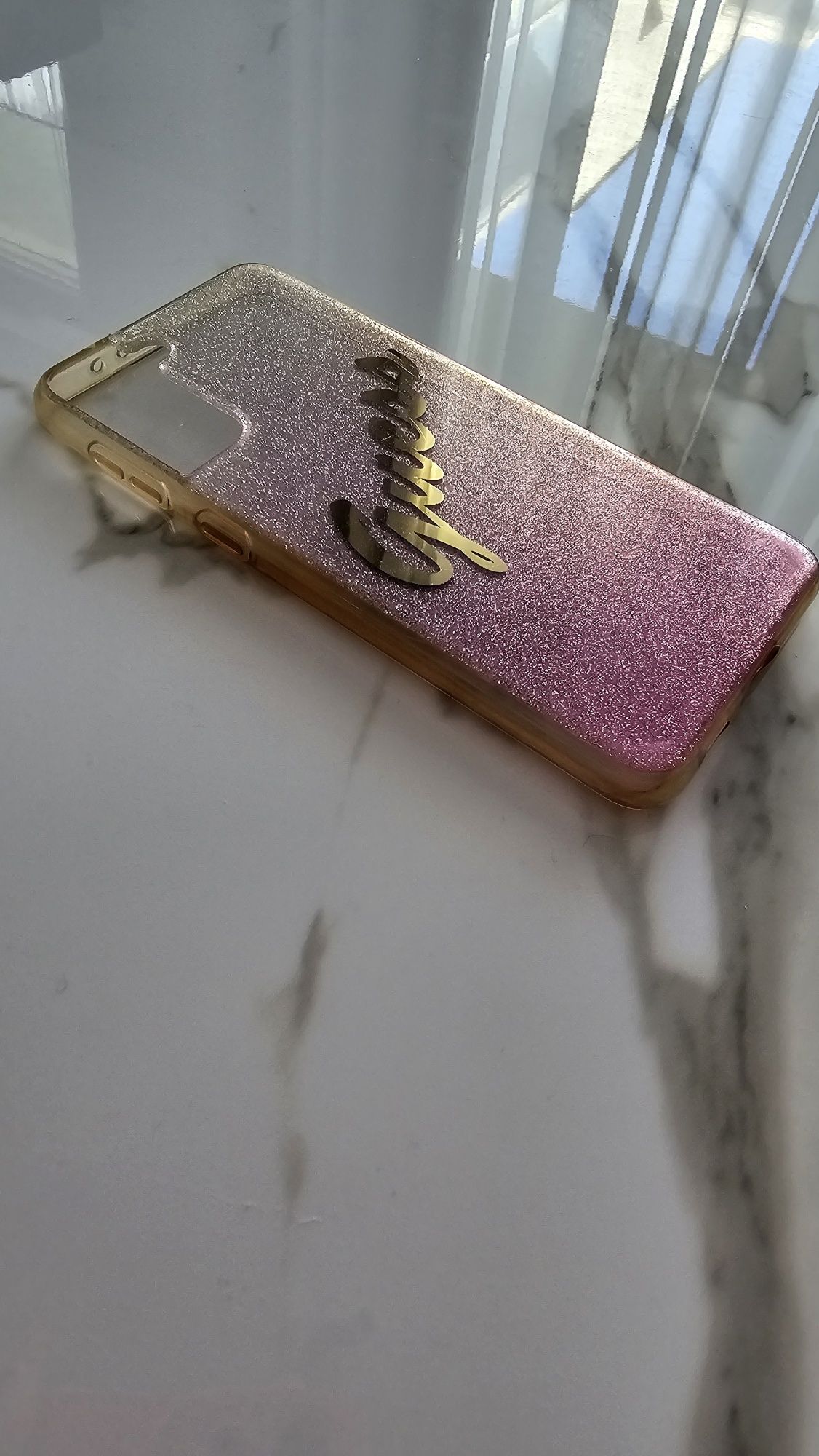 Etui Samsung Galaxy S21+ Plus Case Guess różowe brokat