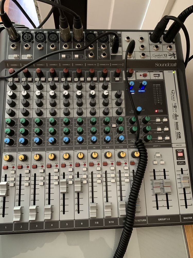 Soundcraft Signature 12 MTK Analog Mixer with USB