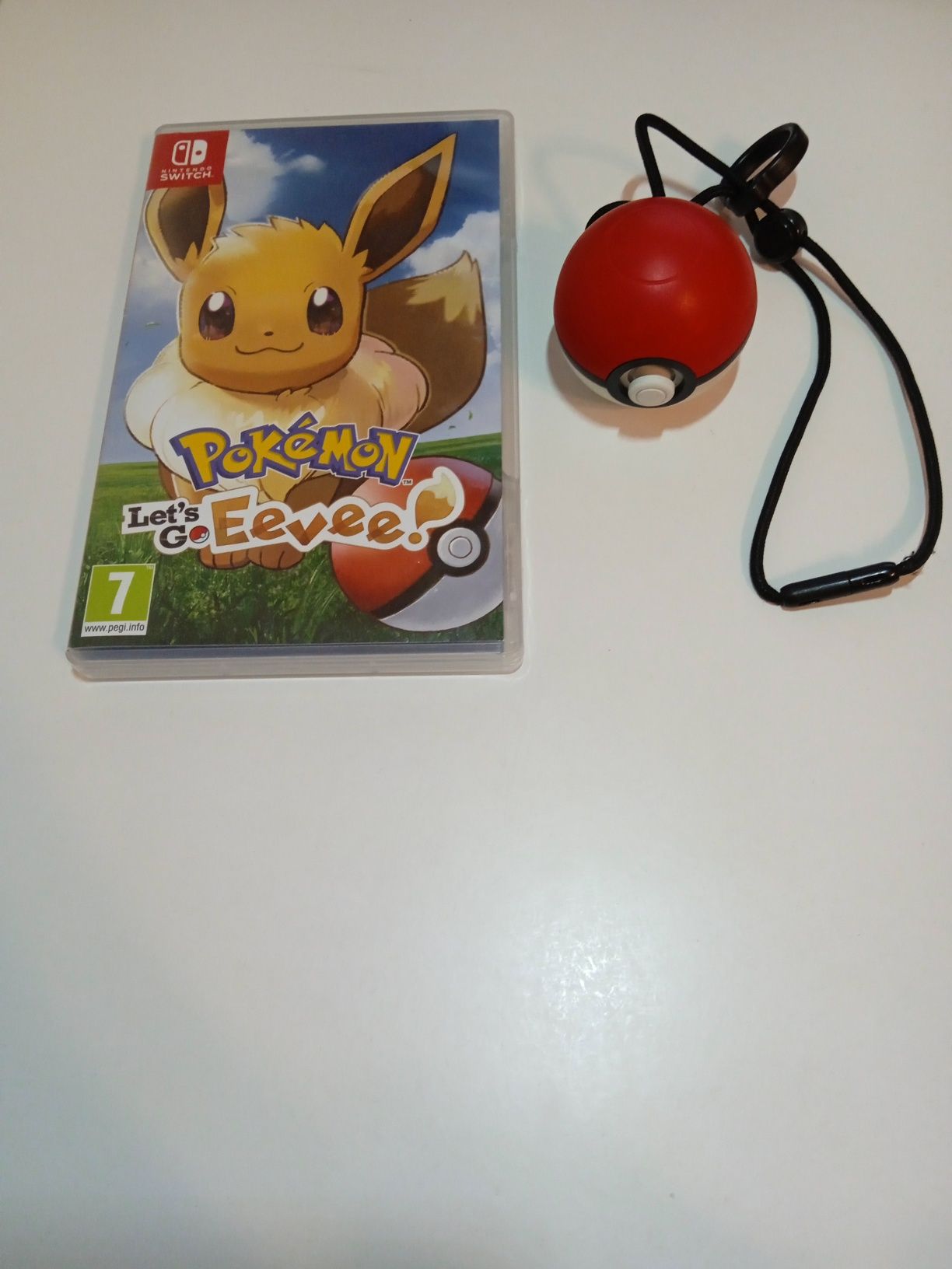 Gra Pokemon eevee dla Nintendo Swich z pokeballem plus