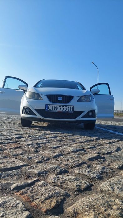 Seat Ibiza 2011 Benzyna