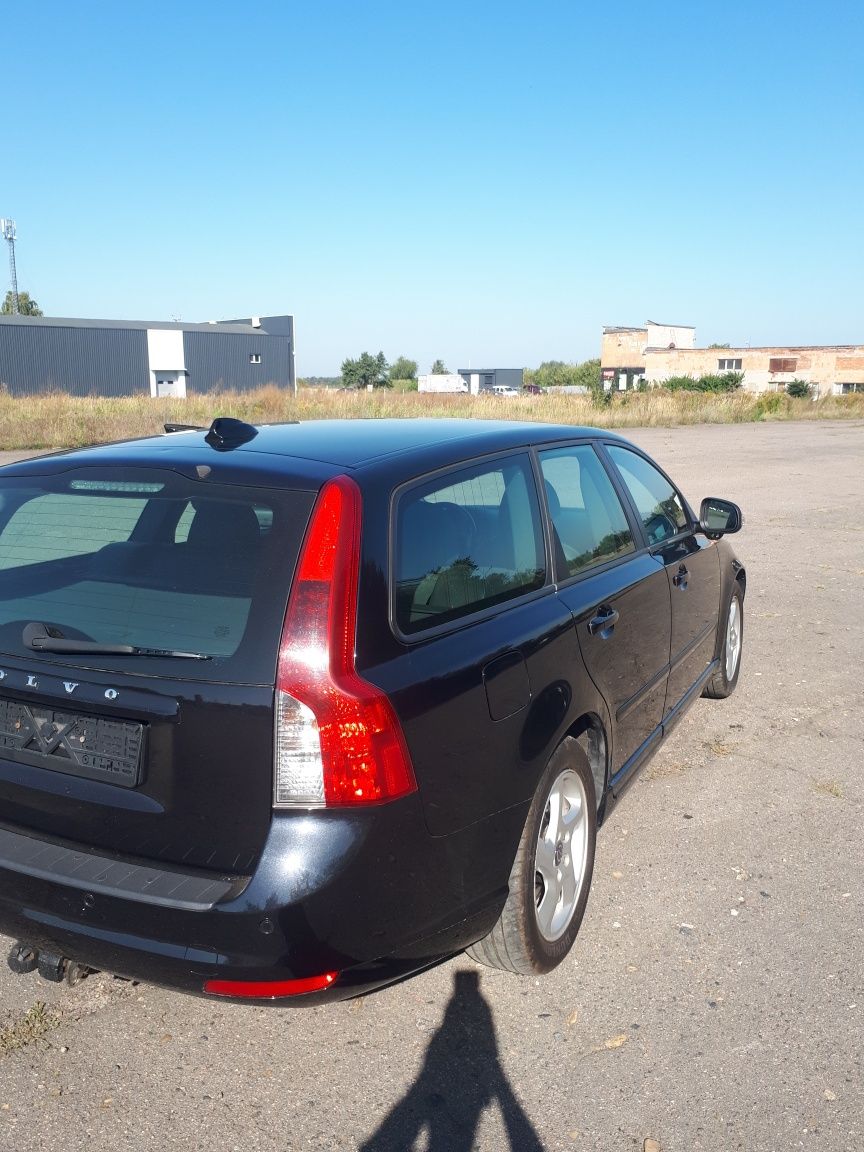 Volvo v50 2011r 1.6 tgi