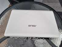 laptop Asus K52J biały