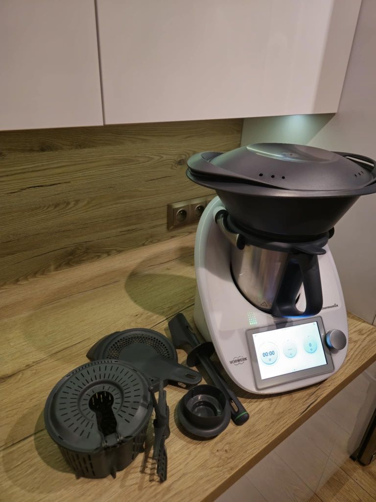 Sprzedam Thermomix TM6