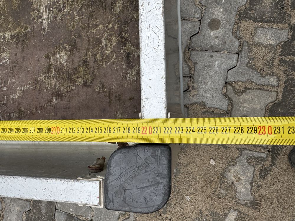Paka zabudowa platforma koguty oswietlenia