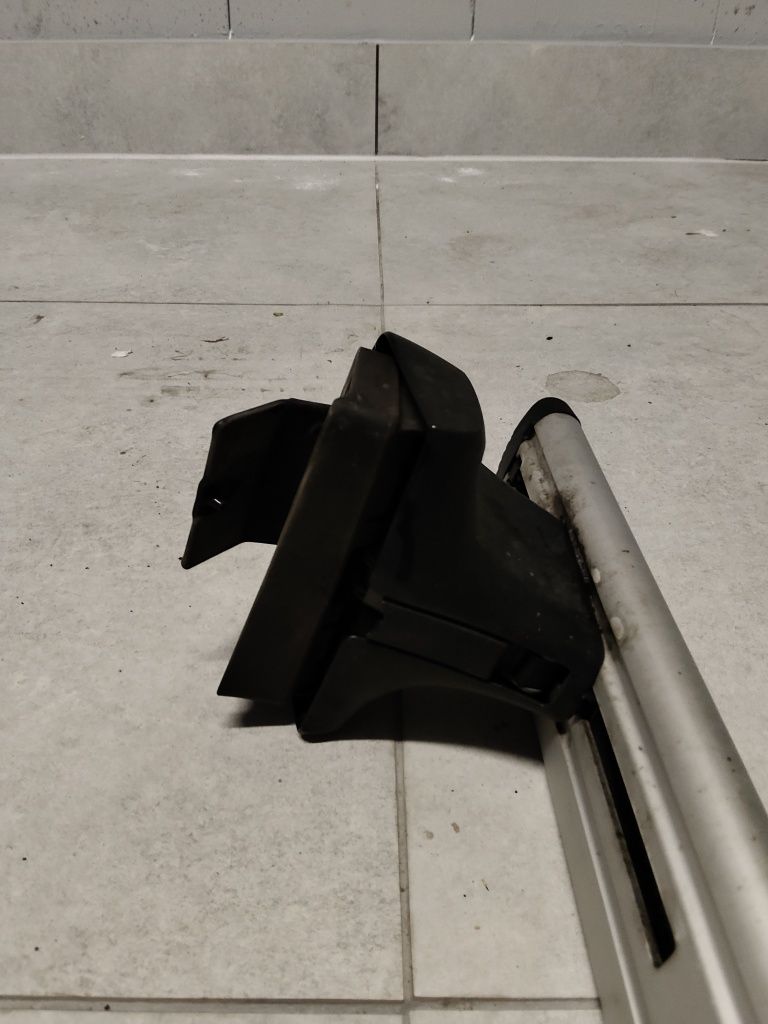 Bagażnik dachowy Thule Wingbar evo 118 (komplet)