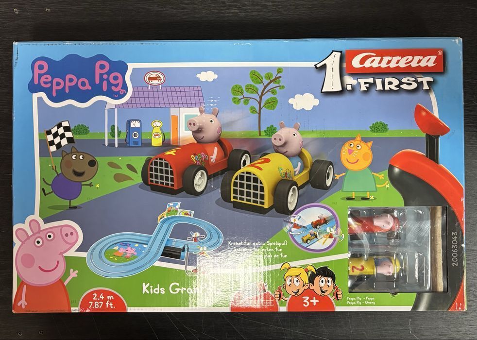 Świnka Peppa Pig Tor wyścigowy CARRERA First