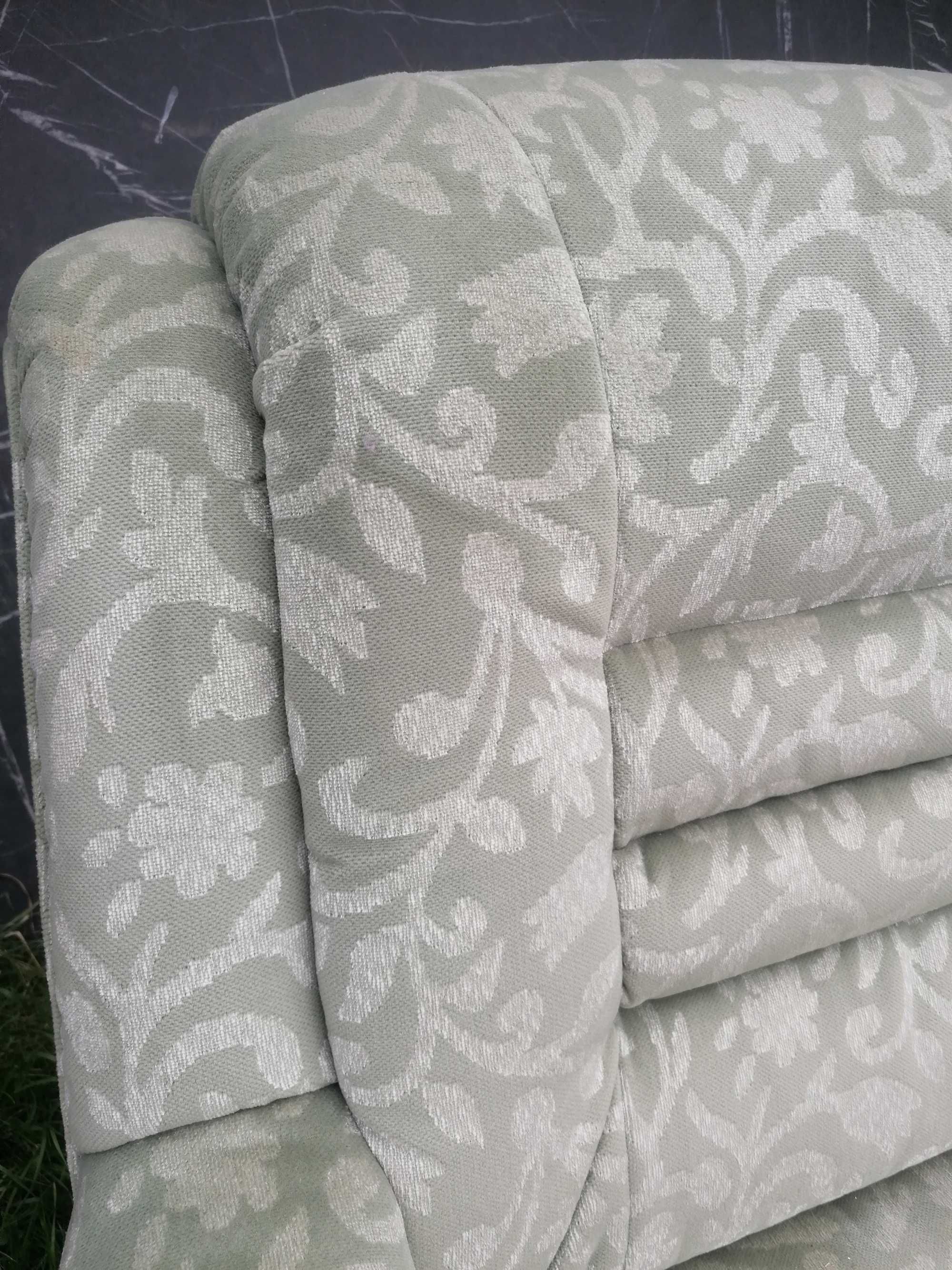 Sofa tapczan wypoczynkowy