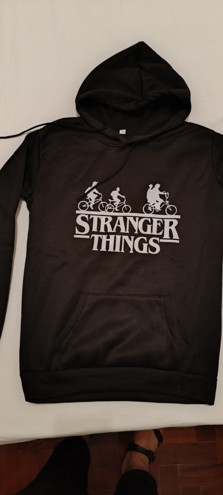 Sweatshirt Stranger Things nova M