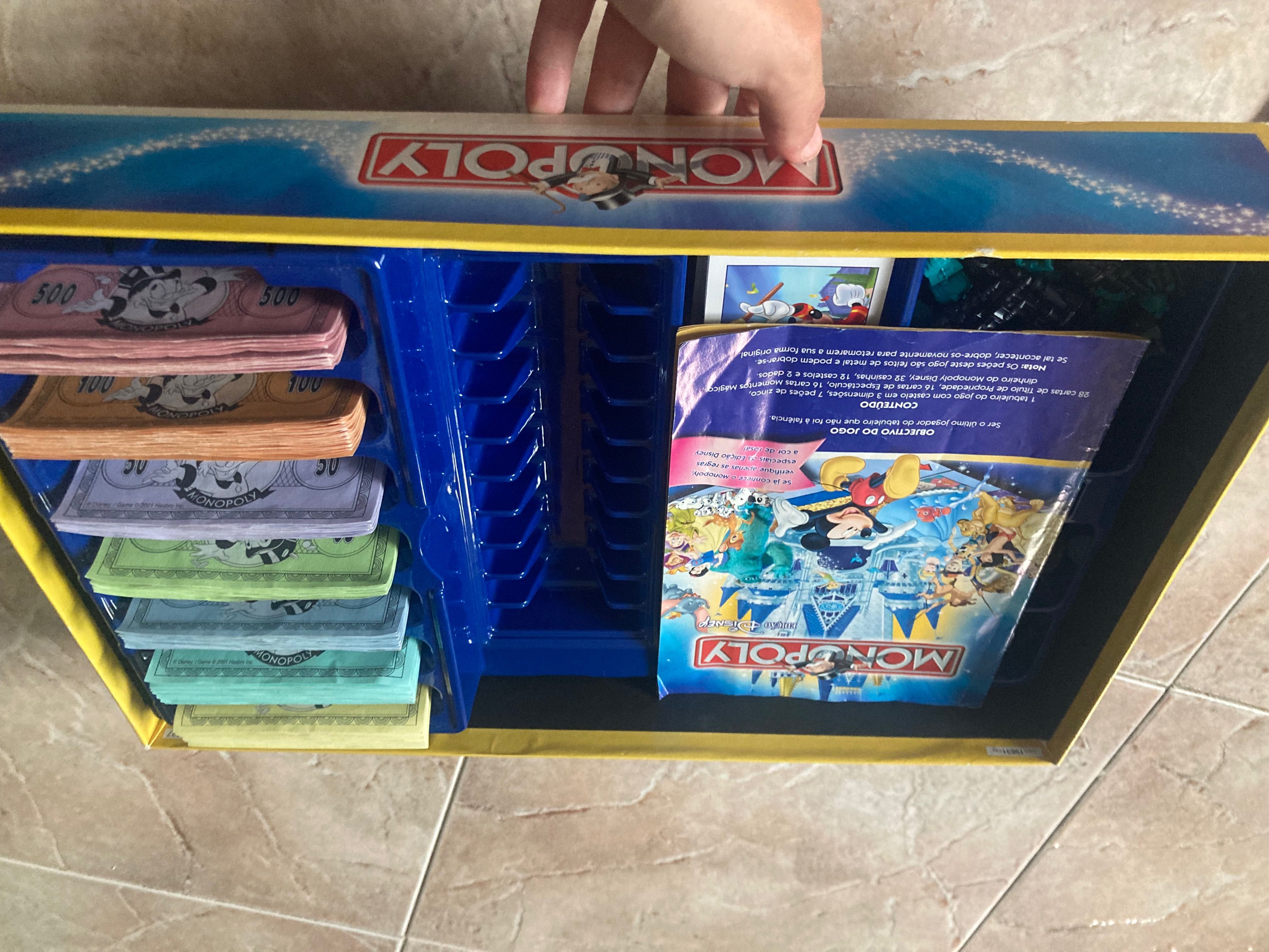 Monopólio Disney Edição Limitada com Castelo 3D