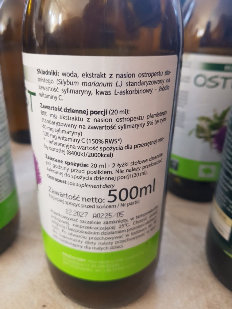 Oddam szklane butelki.