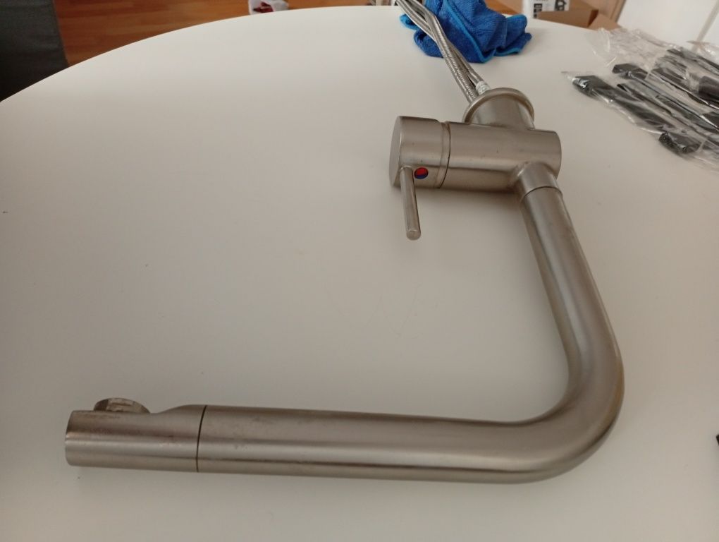 Kran zlew oraz umywalka ikea z wężykami