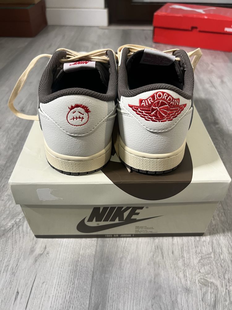 Jordan x Travis Scott Air Jordan 1 Low OG "Reverse Mocha"