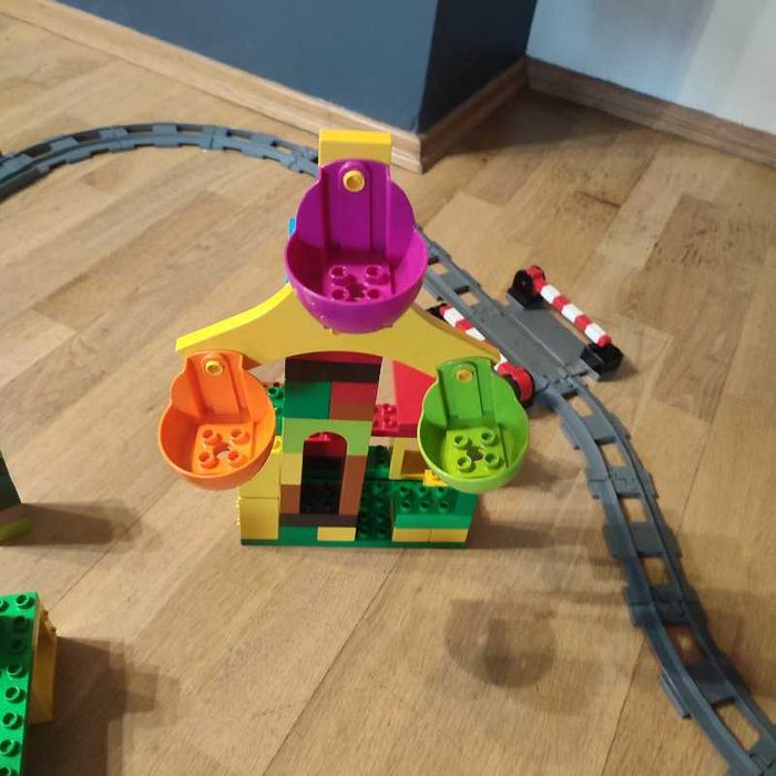 Lokomotywa tory ciufcia pociąg Lego Duplo 5609 plus dodatki