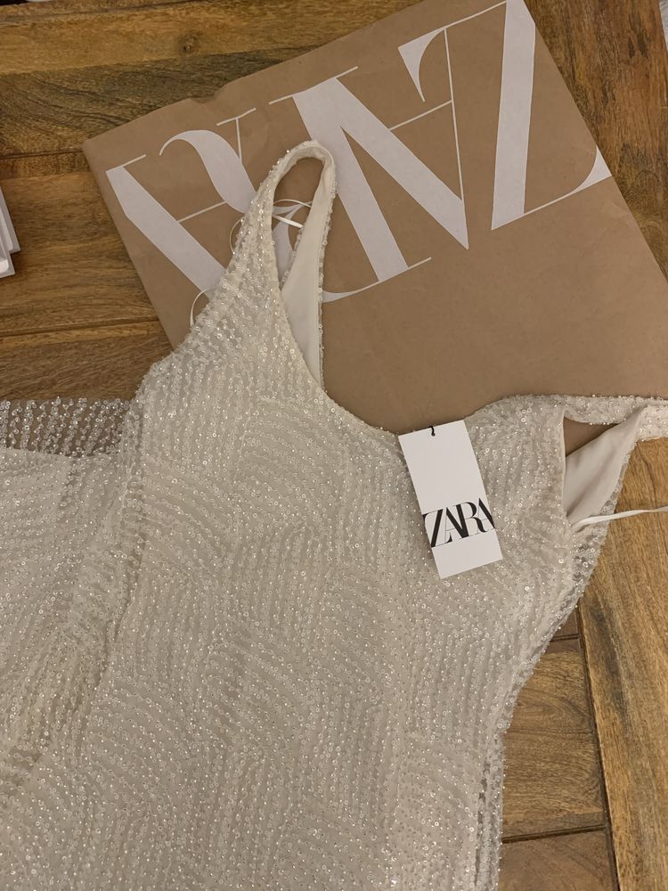 Zara elegancka sukienka wyszywana cekinami i koralikami XS