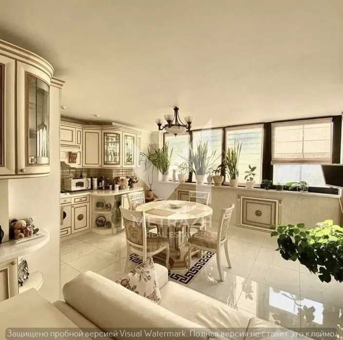 Продам 1к квартиру с паркоместом. Центр.Научная