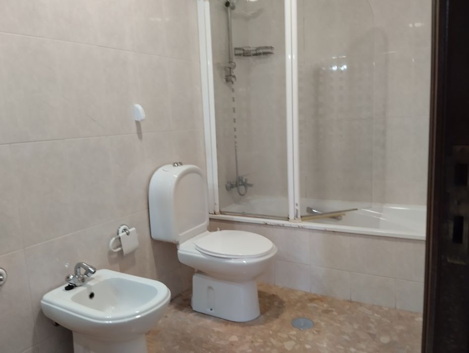 Arrendamento T3 duplex Oia