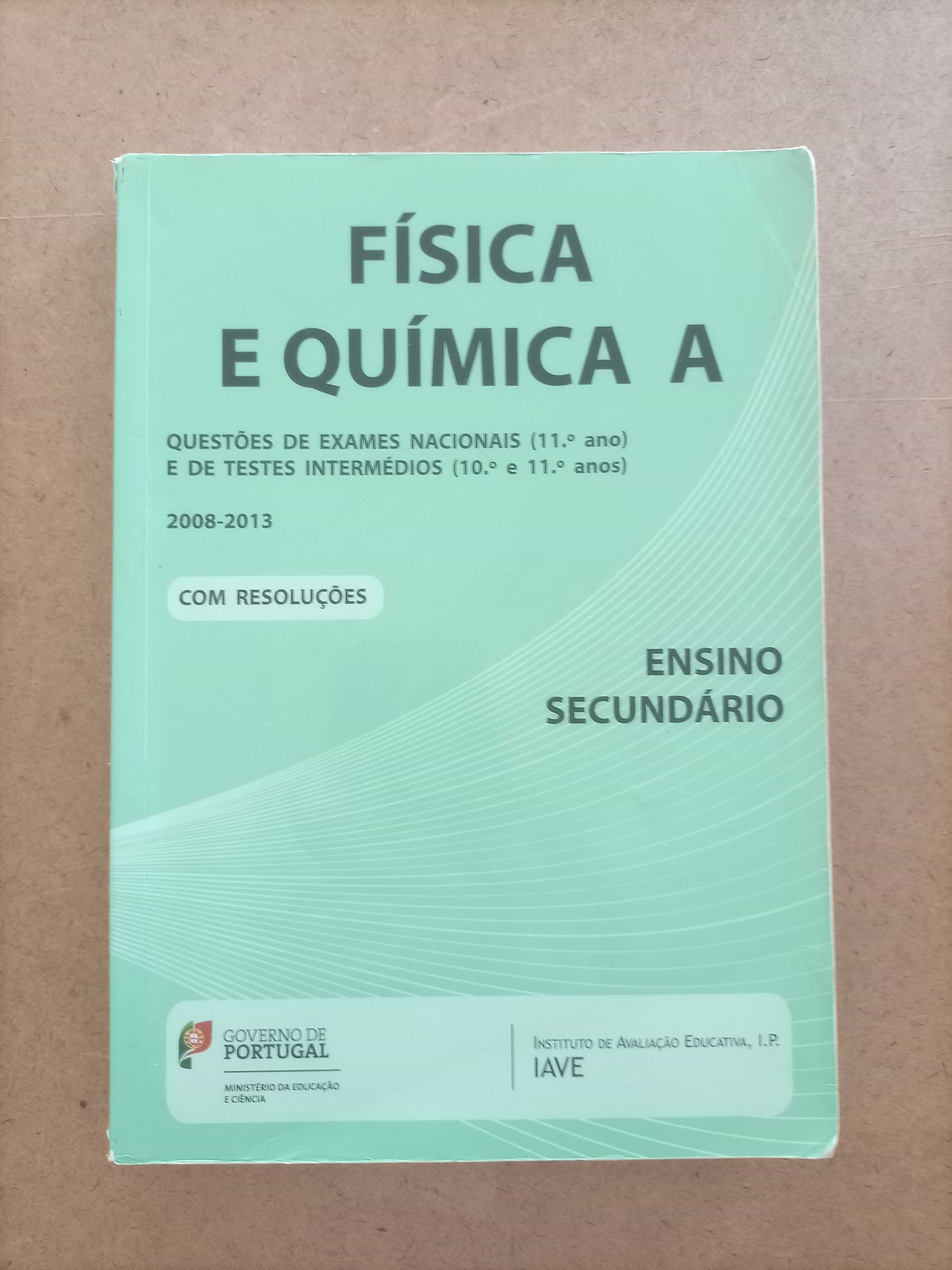 Livro para auxilio ao estudo de Física e Química A