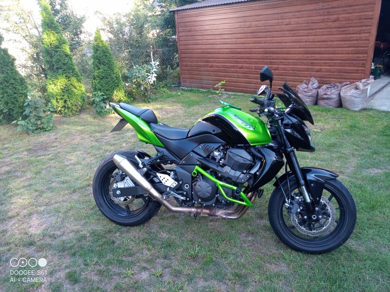 Kawasaki Z 750 .