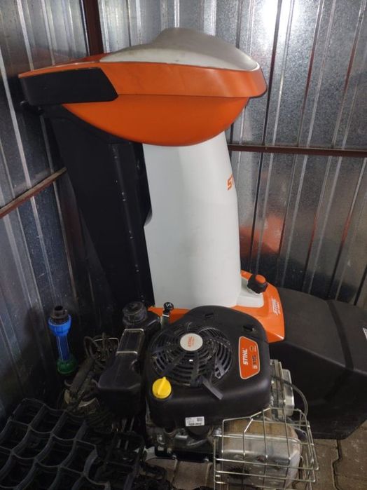 Rozdrabniacz spalinowy do gałęzi STIHL