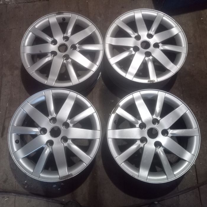 Продам литые 5/112