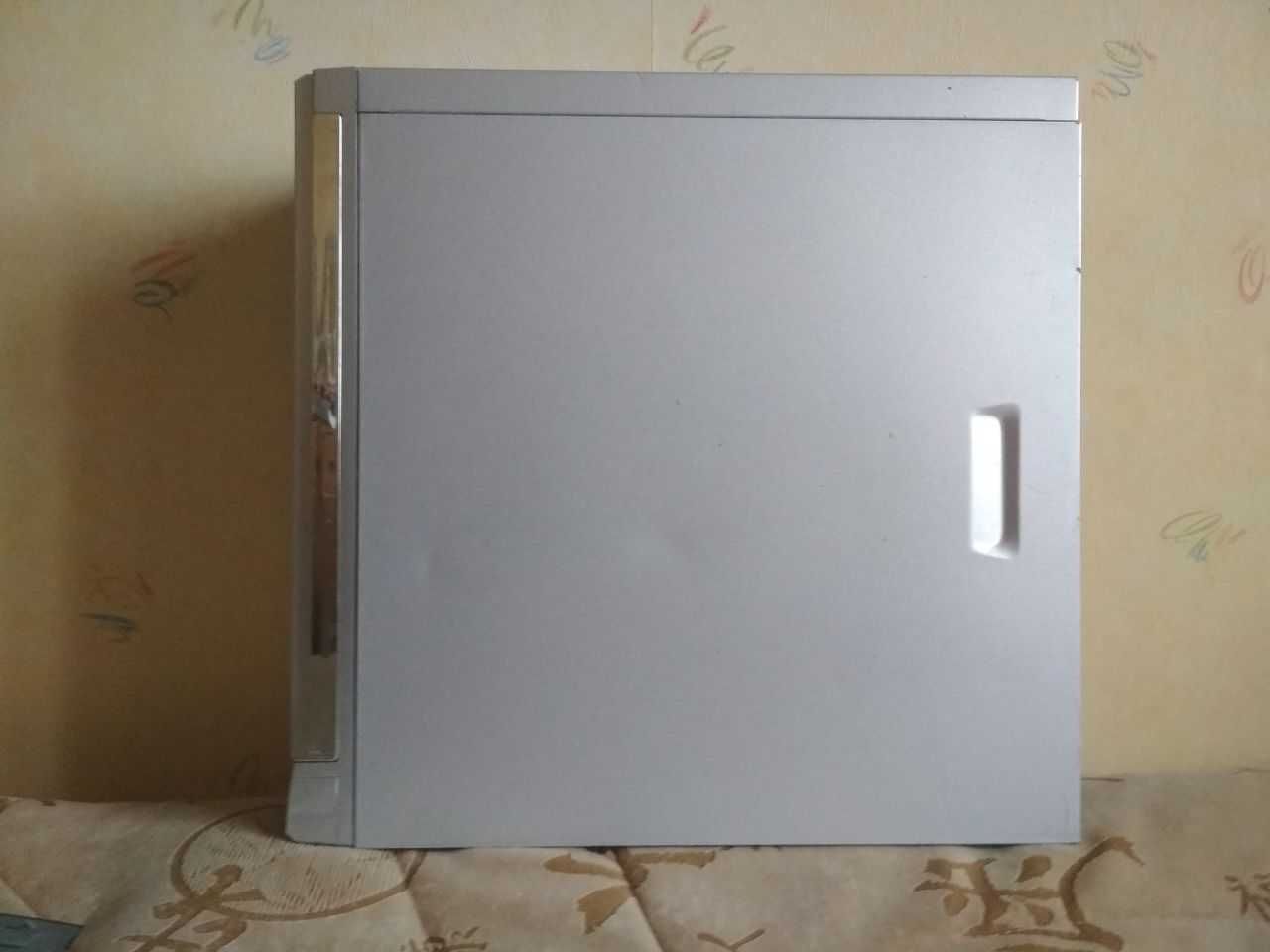 Корпус ПК Mini-Tower з блоком живлення GreatWall Hopely 450W 6pin VGA
