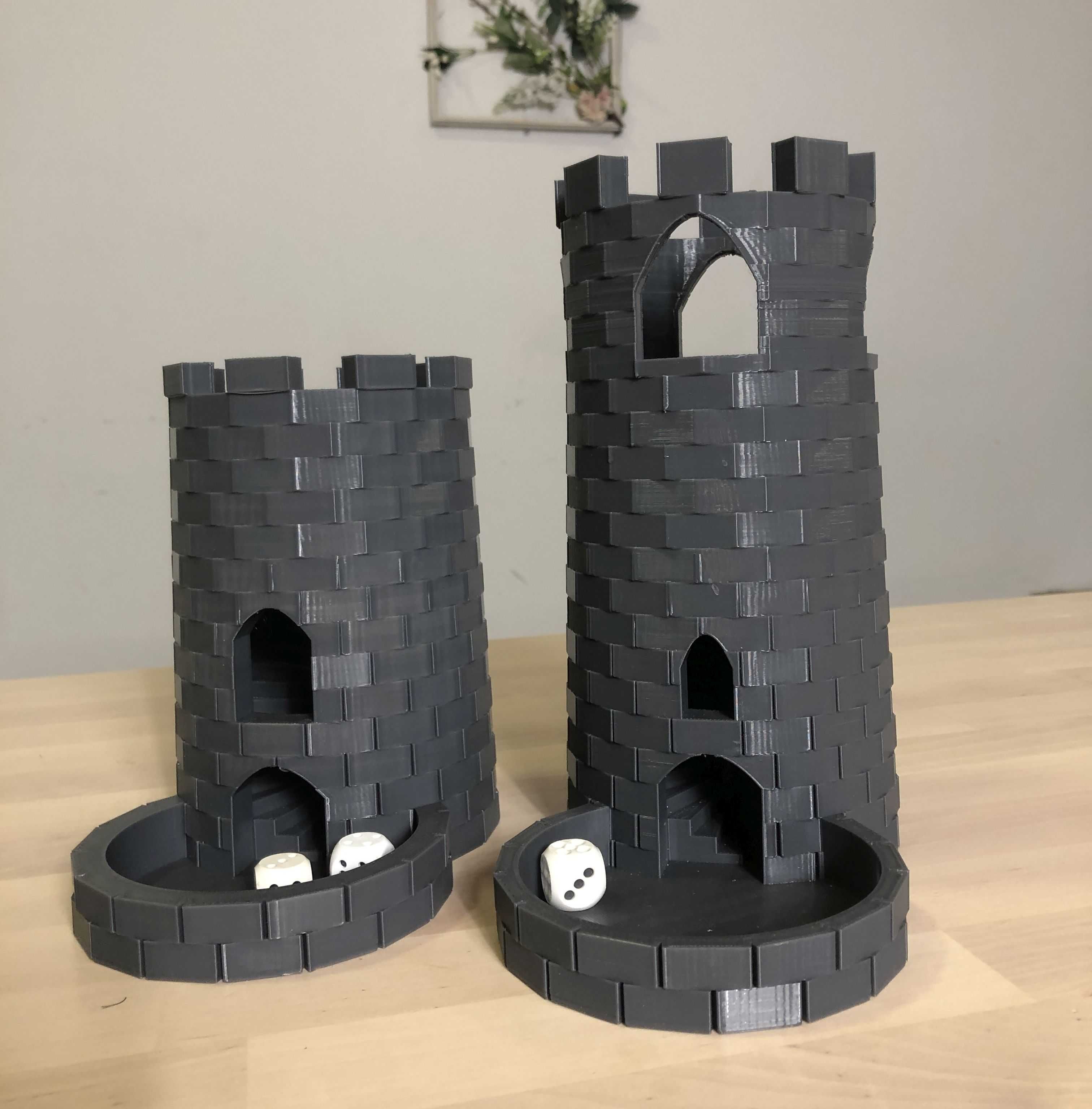 Wieża na Kości – Dice Tower do Gier Planszowych | Rzuć Kość w Stylu