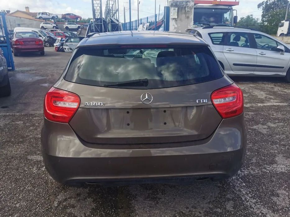Peças Mercedes Class A 180 1.8 do ano 2012