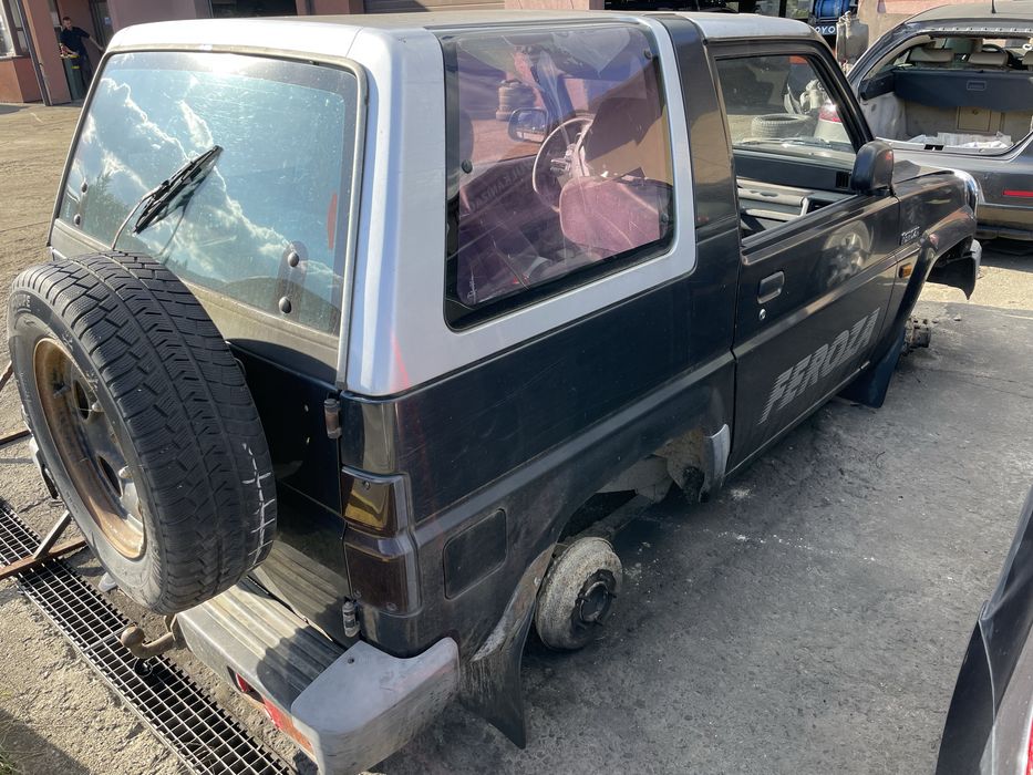 Na części Daihatsu Feroza 1.6 16v HD 4x4 lakier 6A5