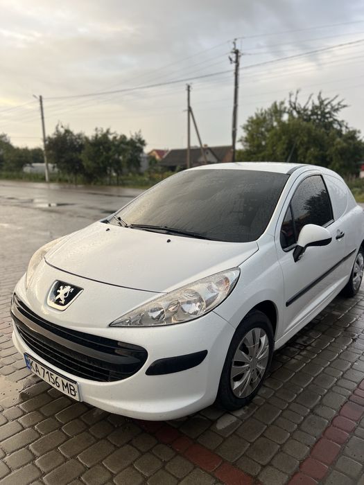 Peugeot 207 1.4 газ - бензин. Переоформлення