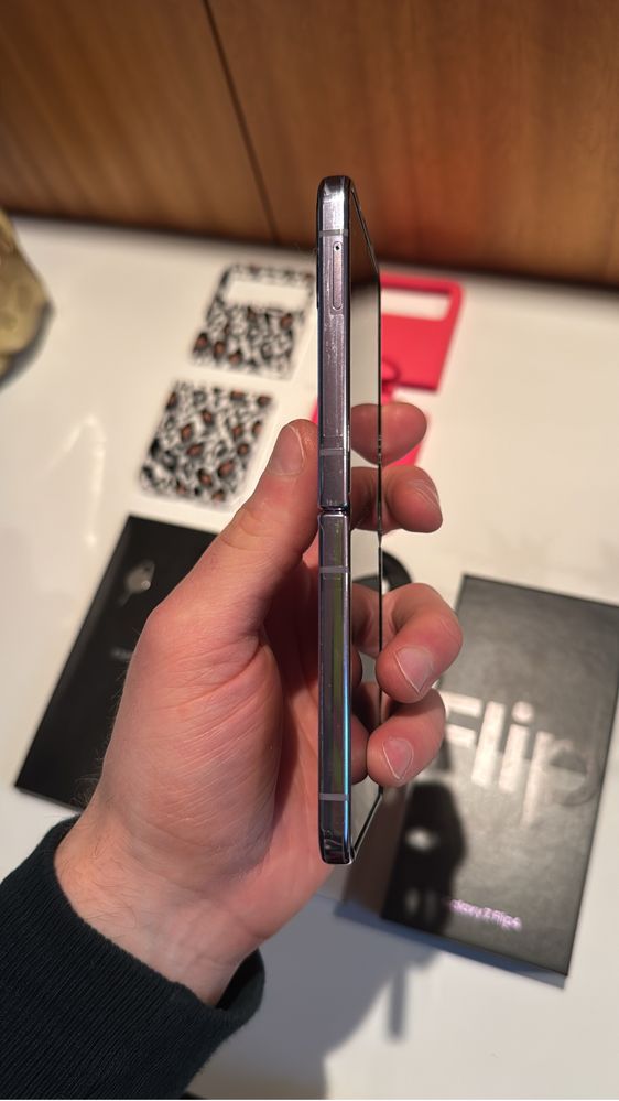Samsung galaxy z flip 4 como novo
