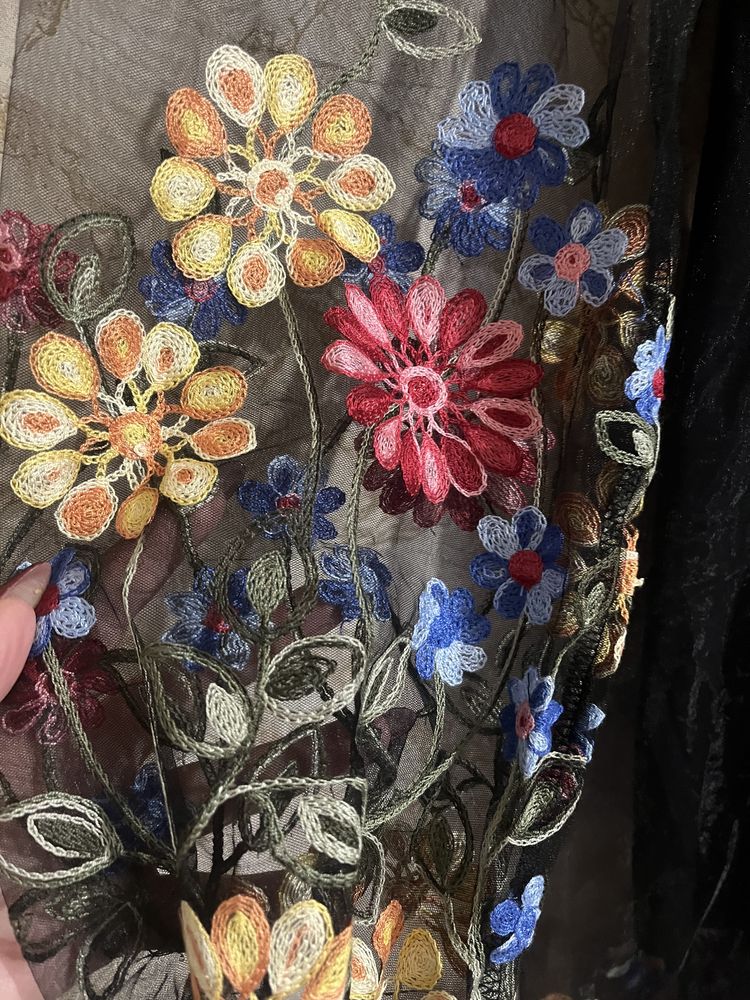 Продам шикарное платье