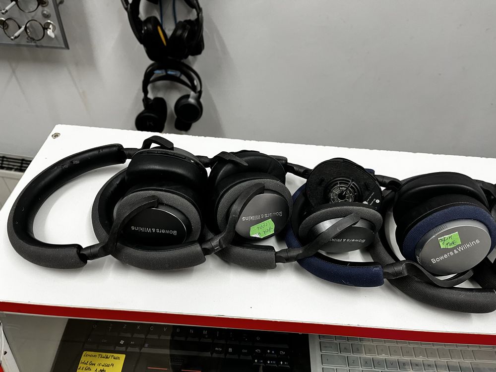 Навушники Bowers & Wilkins PX5