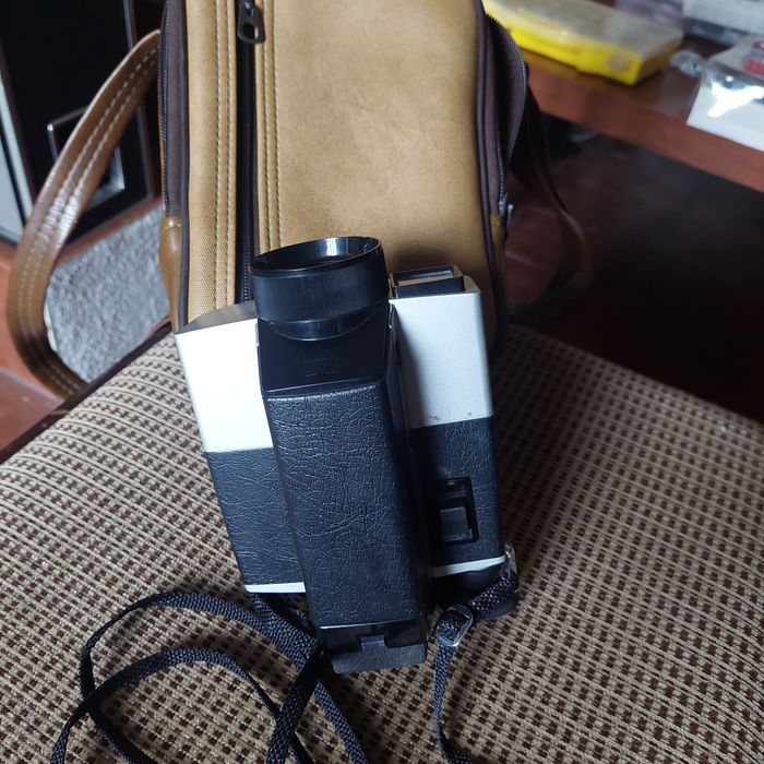 Maquina filmar Kodak com estojo