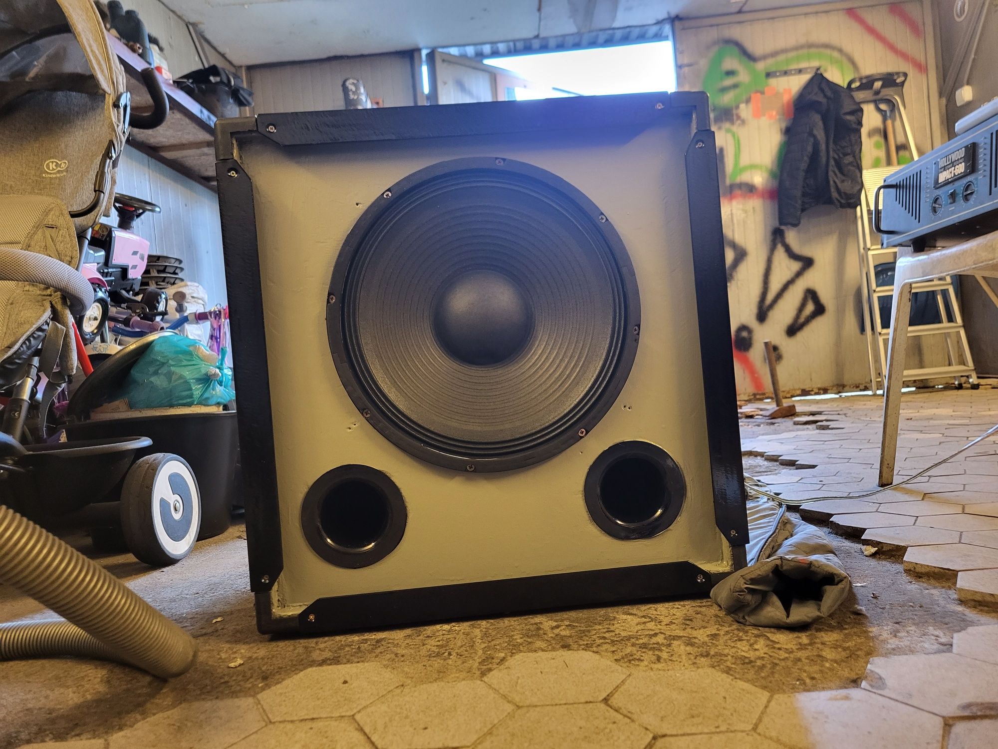 Subwoofer 400W polecam!
