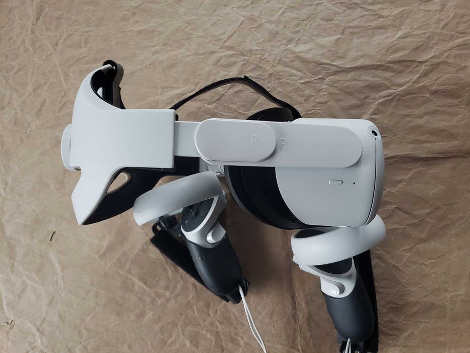 Oculus Meta Quest 2 256GB очки виртуальной реальности