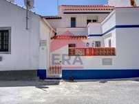 Moradia T1+1