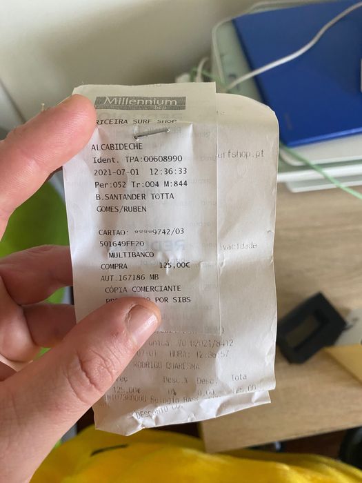 Relógio NIXON com caixa